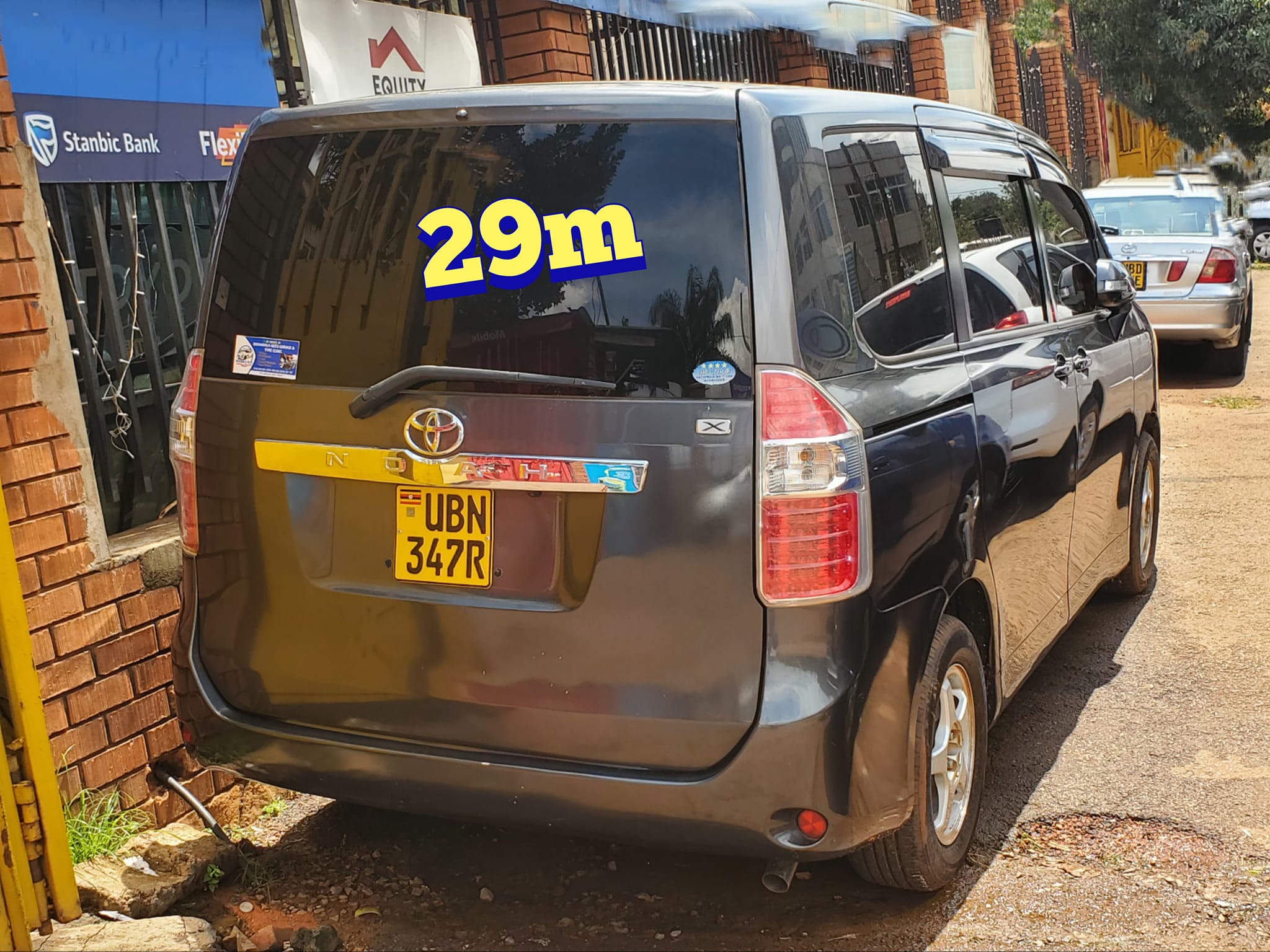 Toyota Noah X