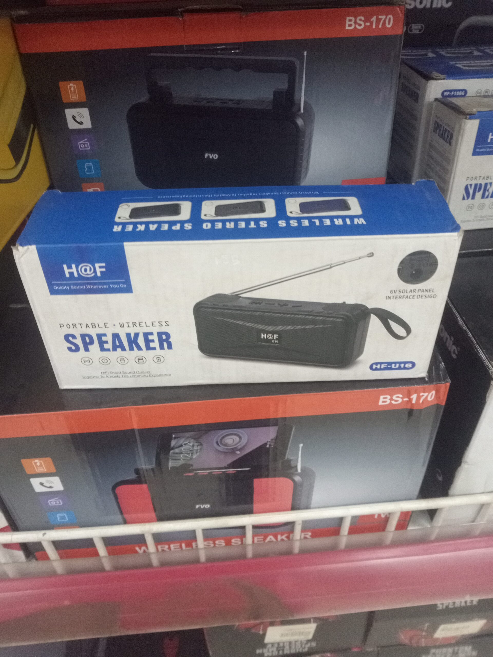 Portable wireless speaker