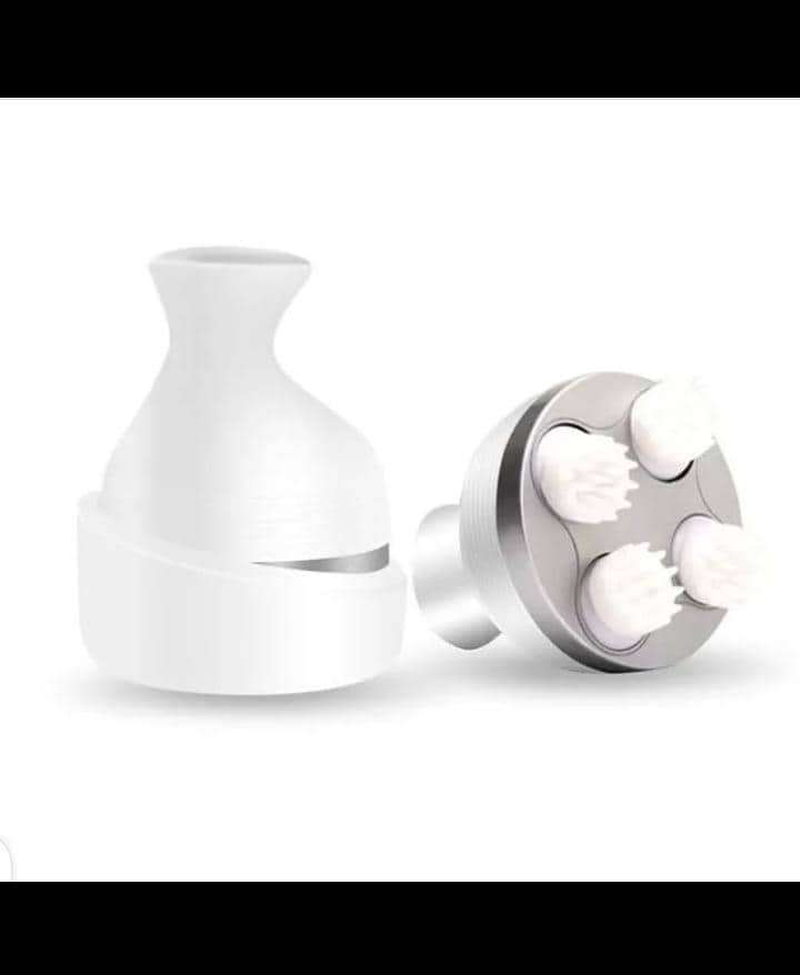 ELECTRIC SCALP MASSAGER BY ORGANIC MAGIC UG