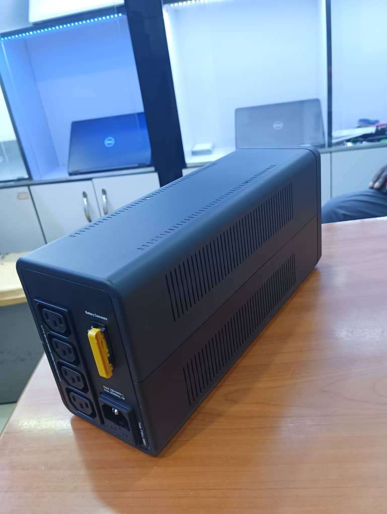 APC Easy UPS with USB port