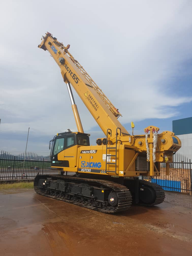XCMG TERRAIN CRANE MODEL: XCA160-H