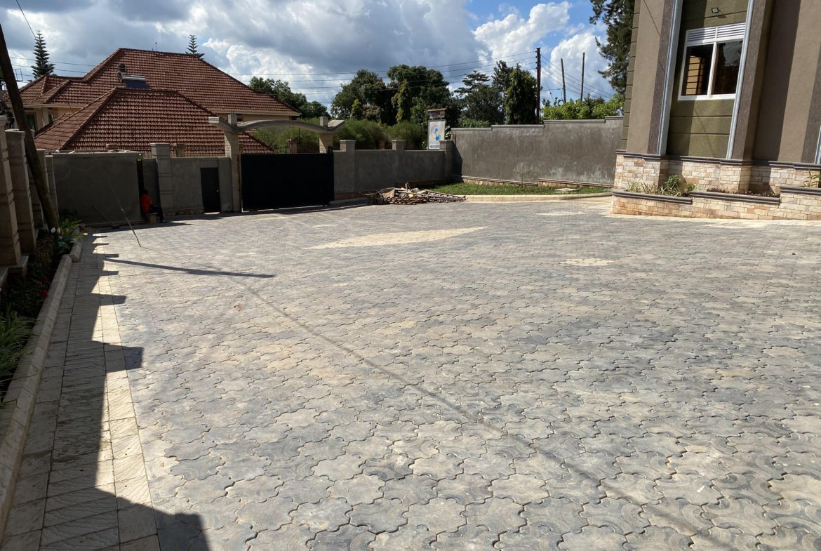 MUYENGA 1 BEDROOM APARTMENTS FOR RENT