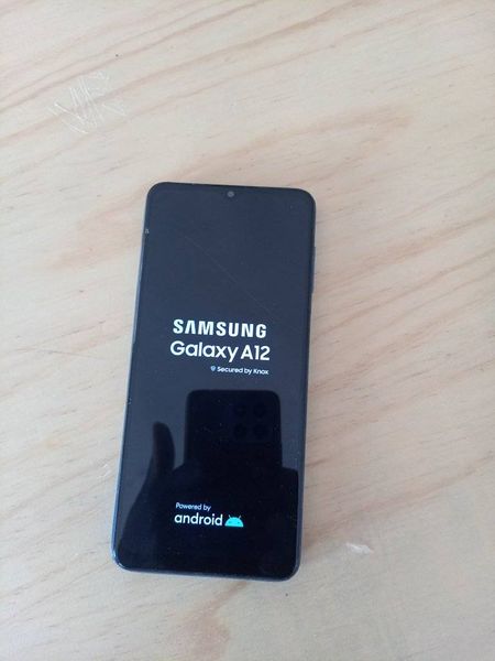 Samsung A12 on sale just uses wifi
