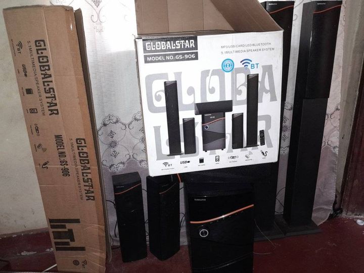 Globalstar Home Theater Very Clean