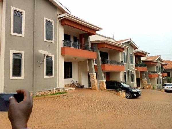 Condominiums apartments for sale in Najjera kungu Rd,