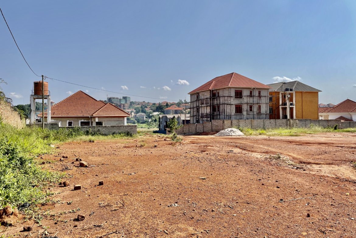 KIRA KIHINDA 15 DECIMALS PLOT FOR SALE