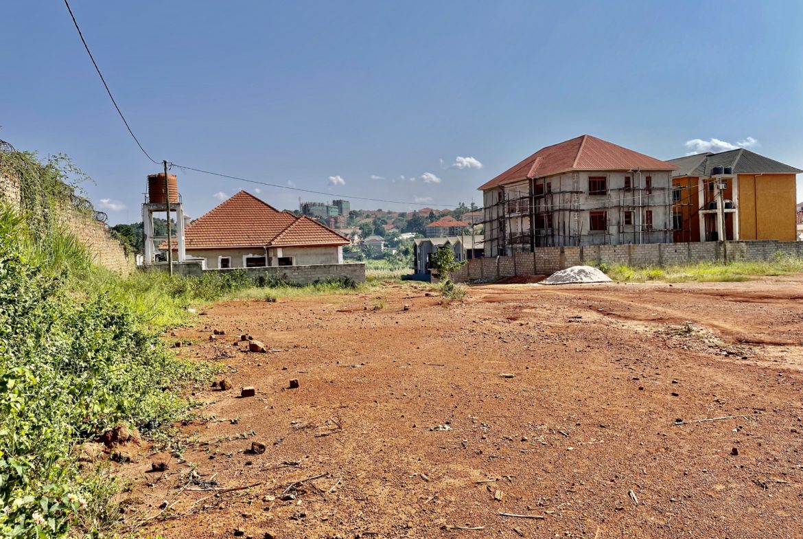 KIRA KIHINDA 15 DECIMALS PLOT FOR SALE