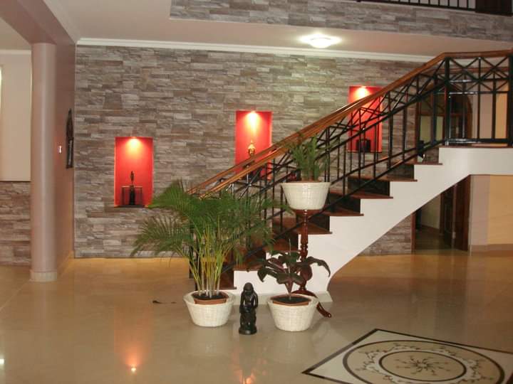 5 Bedroom Kololo House for Sale