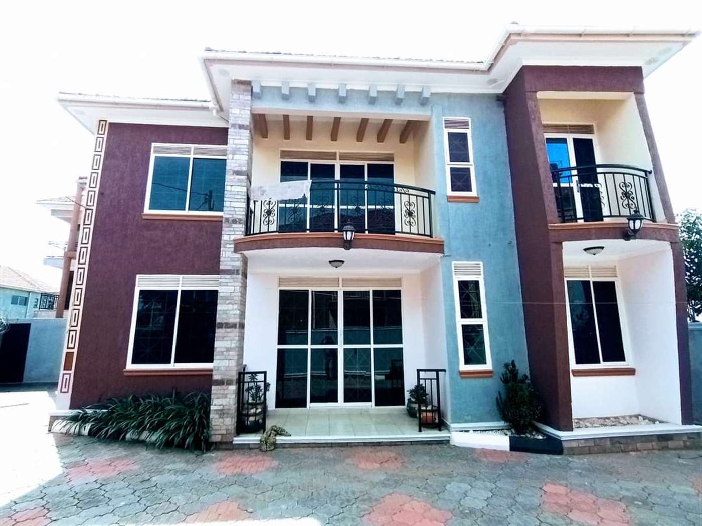 House for sale in Kira