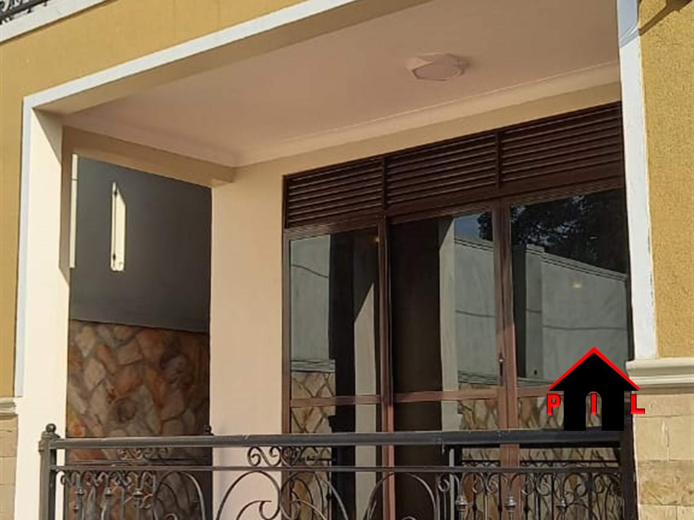 6 bedroom Mansion for sale in Kyanja Kampala Uganda