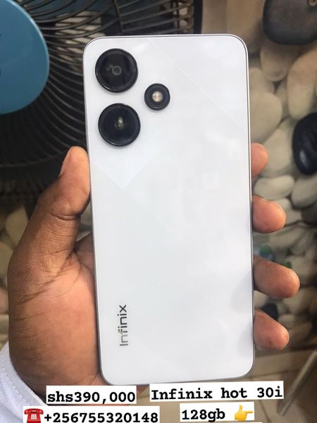 Infinix hot 30i 128gb at shs390,000