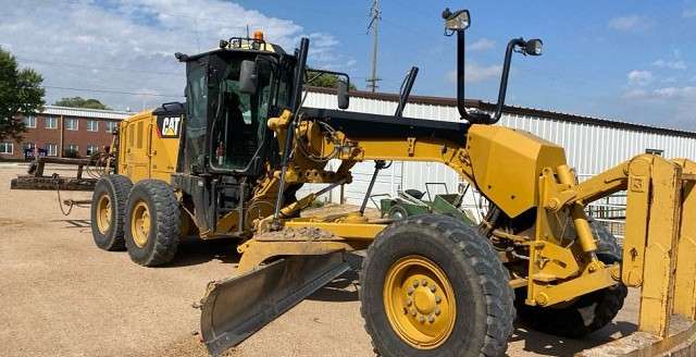 2013 Caterpillar 140M2